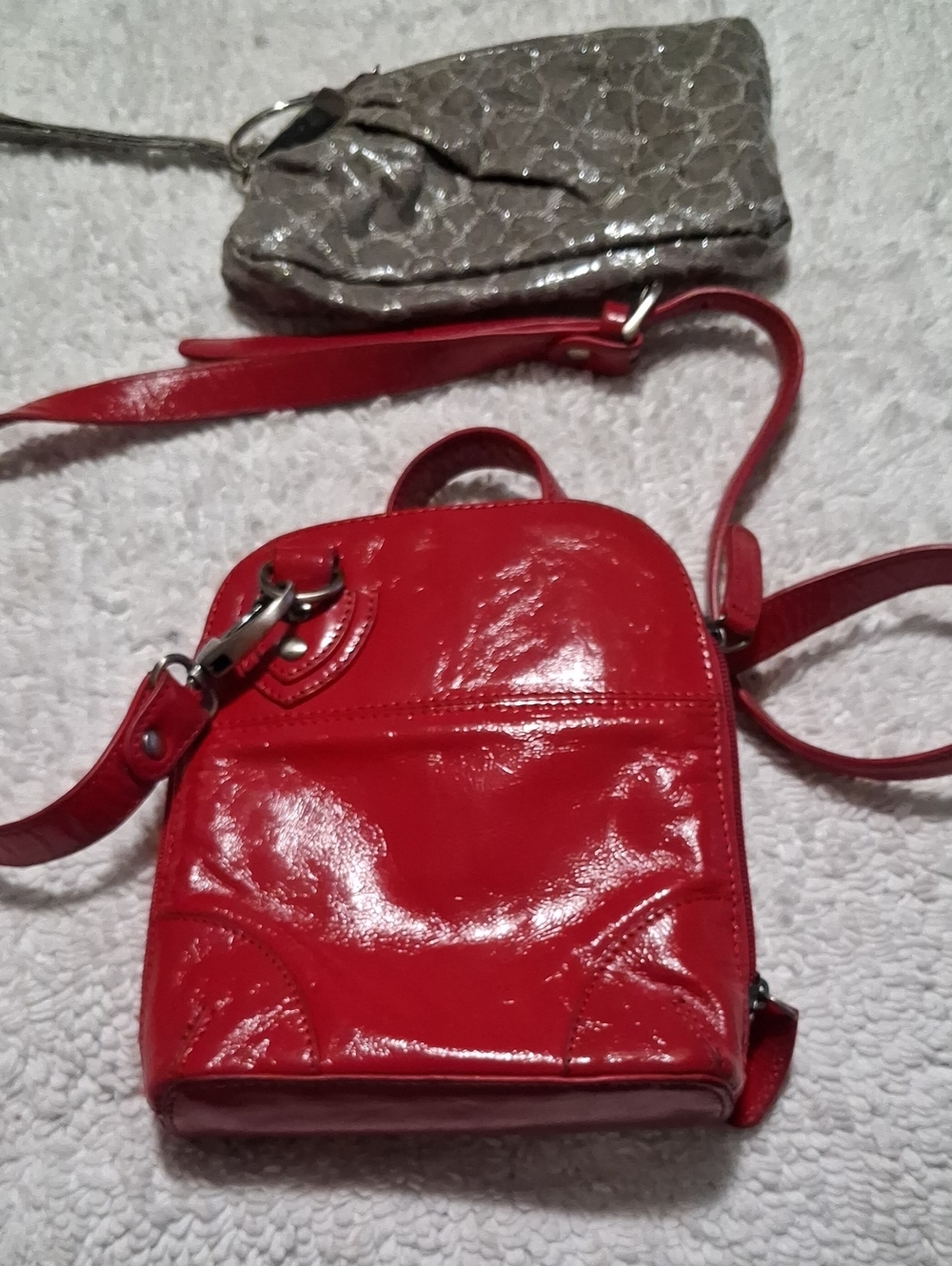 Bo Bo Bags CA Glossy Red Patent Mini Crossbody & Avenue Pouch Bundle